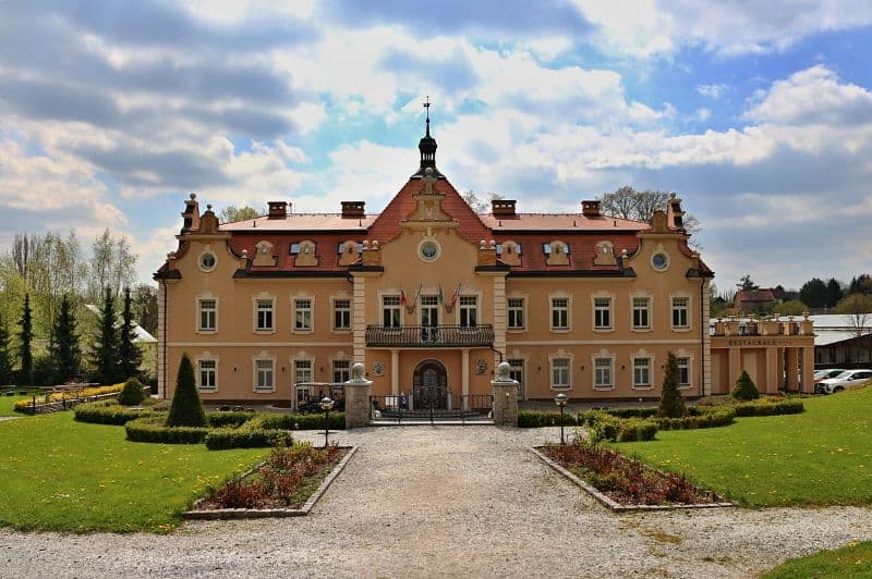 Hotel Valnovka okolí - zámek Berchtold